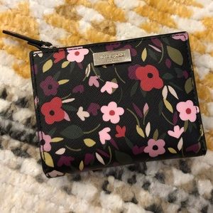 Kate Spade Laurel Way wallet